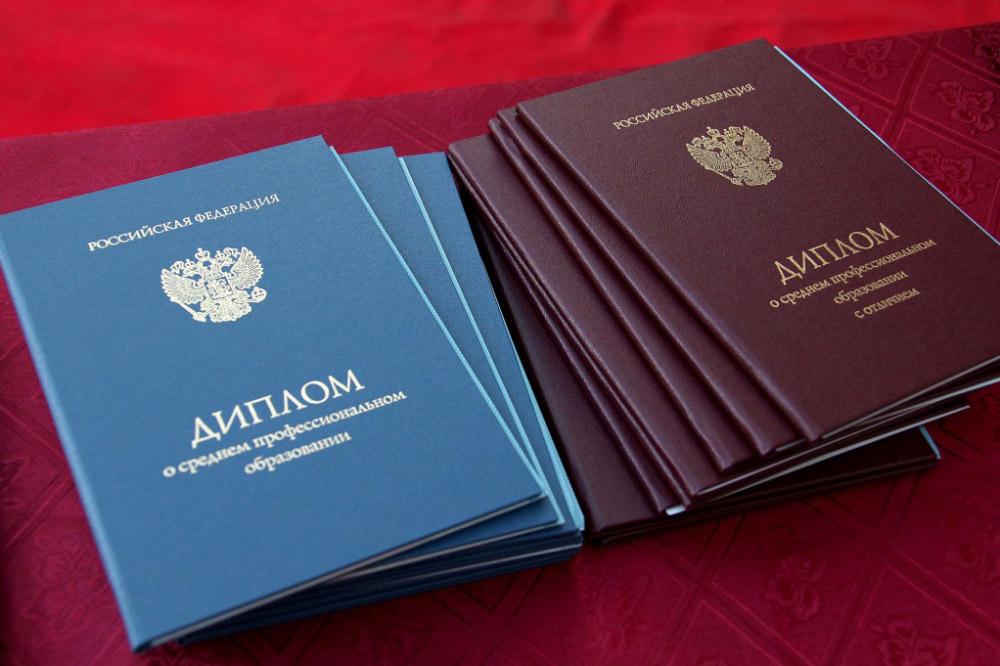 Диплом дизайнера без предоплаты – Как и где купить